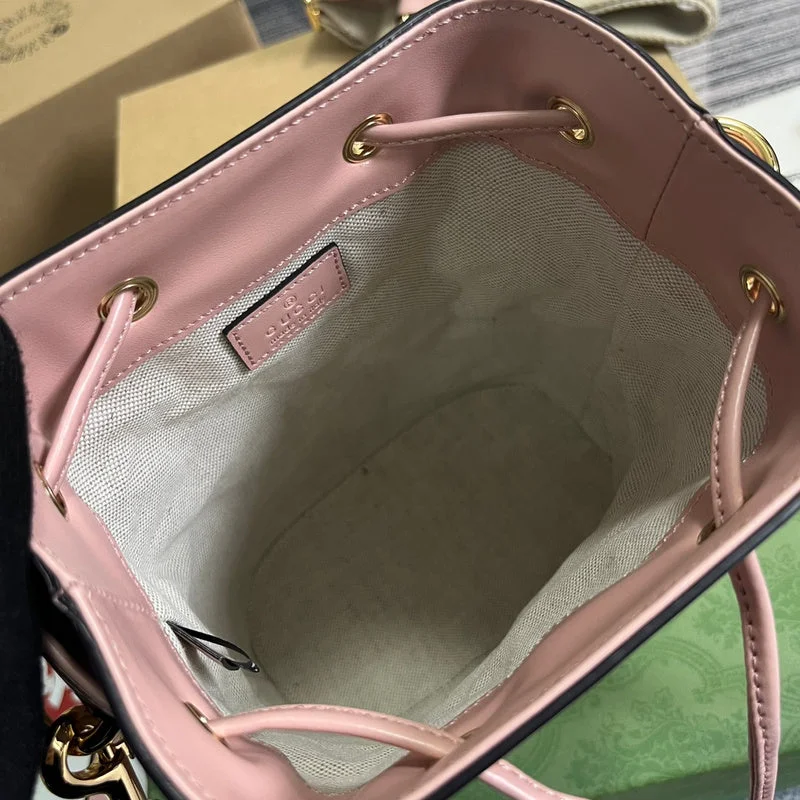 Gucci Bags - 884