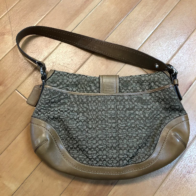 Handbag Designer By Coach  Size: Medium