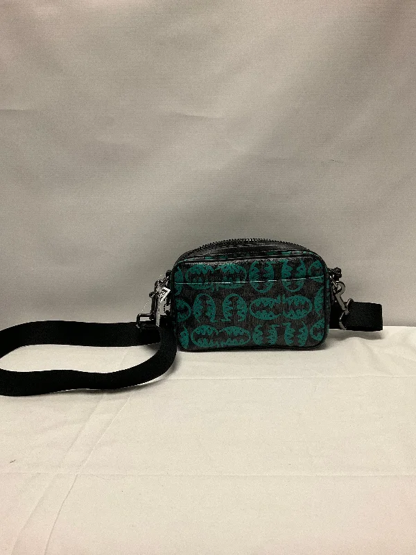 Handbag Designer By Coach  Size: Medium