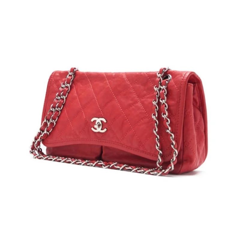 CHANEL/CHANEL Matrasse Turn-Lock Chain Shoulder  S Red (Silver )  Shoulder Bag Lady Shoulder Bag Hybrid 【 Ship】 Dutch Shark Online