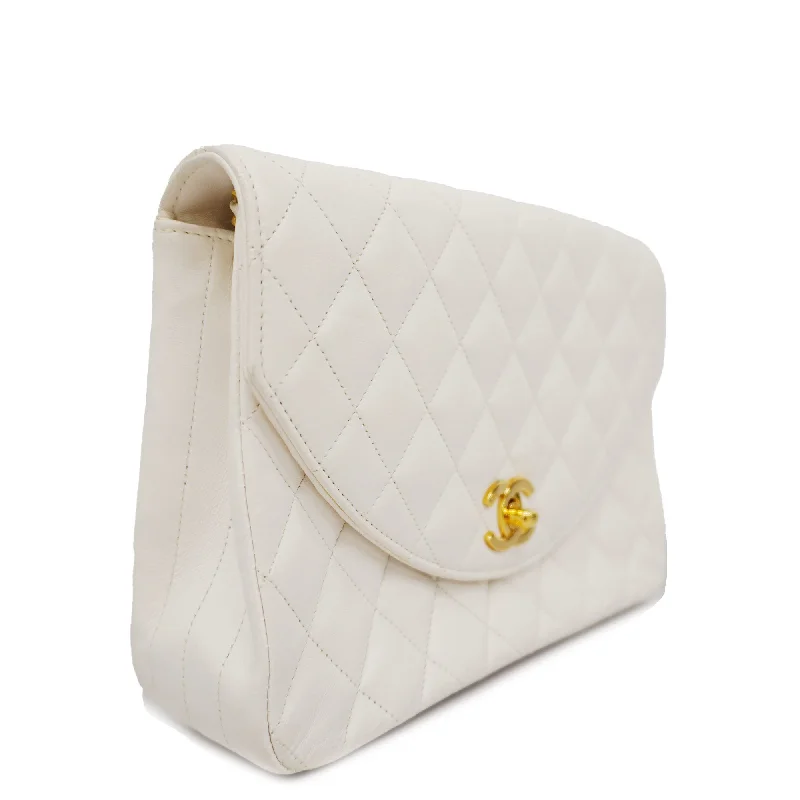 CHANEL  Matelasse Chain Shoulder Women's Leather Shoulder Bag White