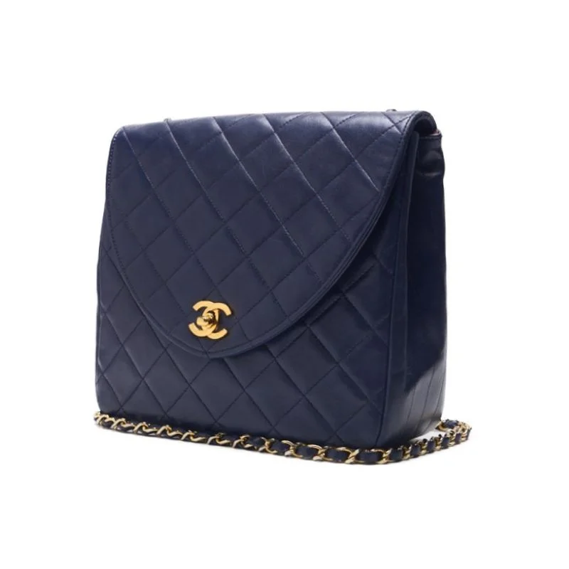 Chanel Matrasse Turn-Lock Round Flap Chain Shoulder  Navy  Shoulder Bag  Bag Hybrid 【 Delivery】  Mountain Bookstore Online