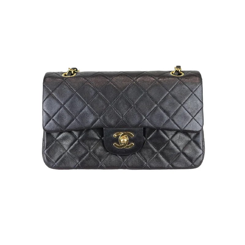 Classic Vintage Double Flap Small Lambskin Black GHW