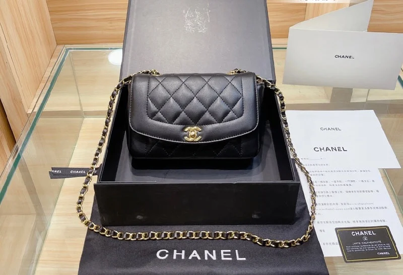 Chanel Ladies handbag