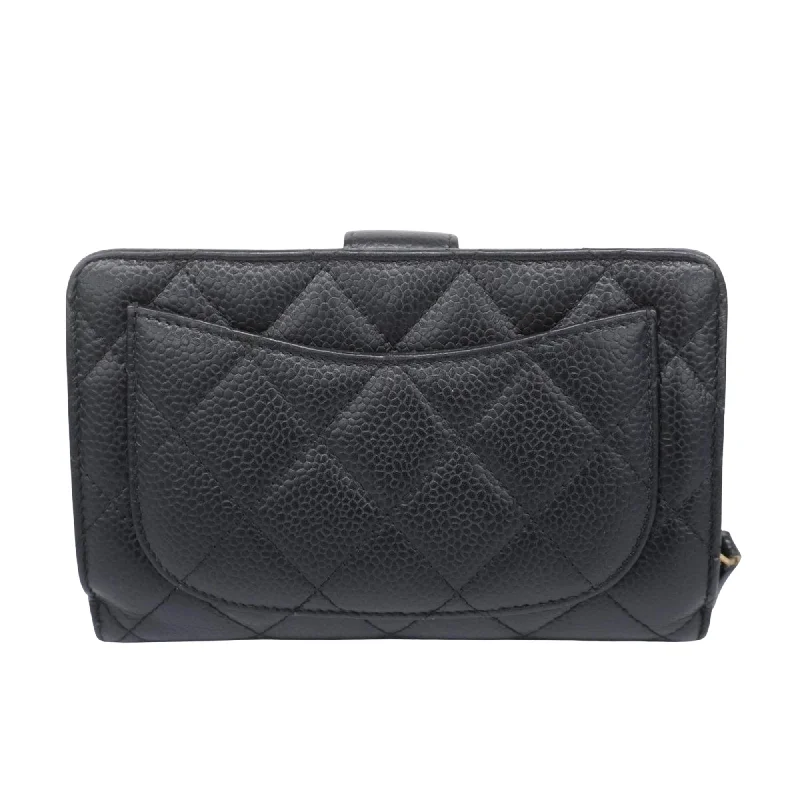 CHANEL Matelasse Wallet