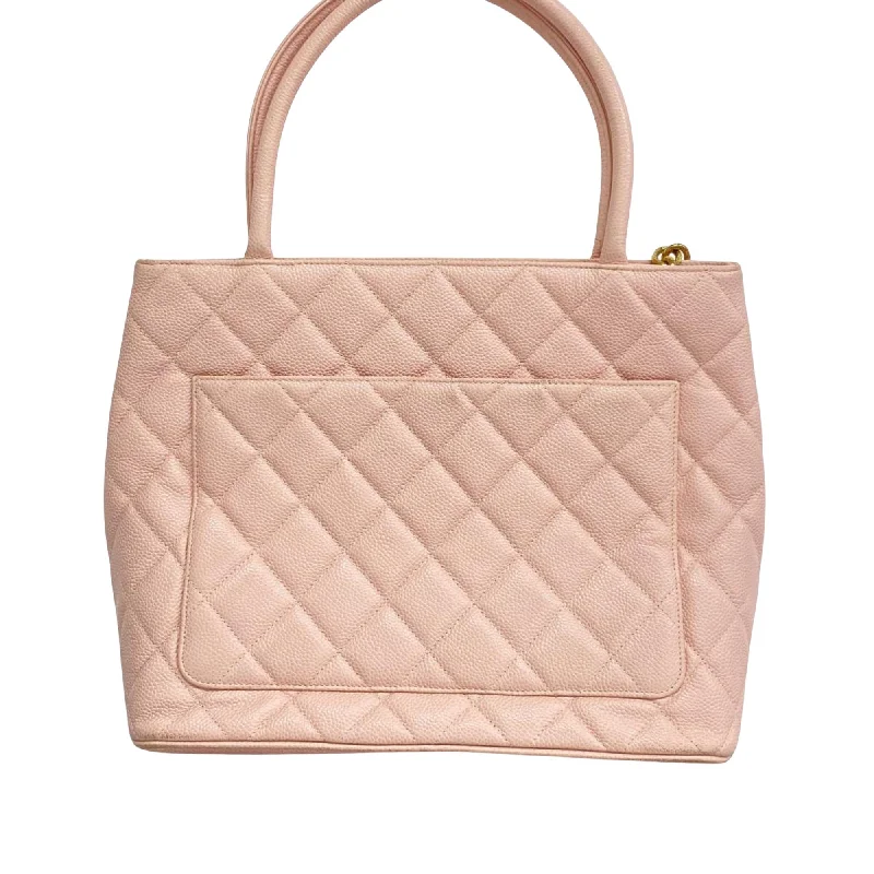 CHANEL Medaillon Tote